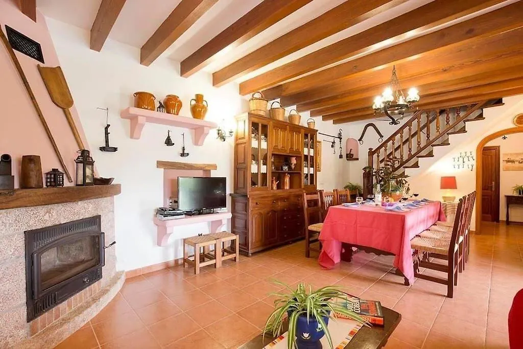 Nice Villa Near Pollensa By Renthousing Spagna